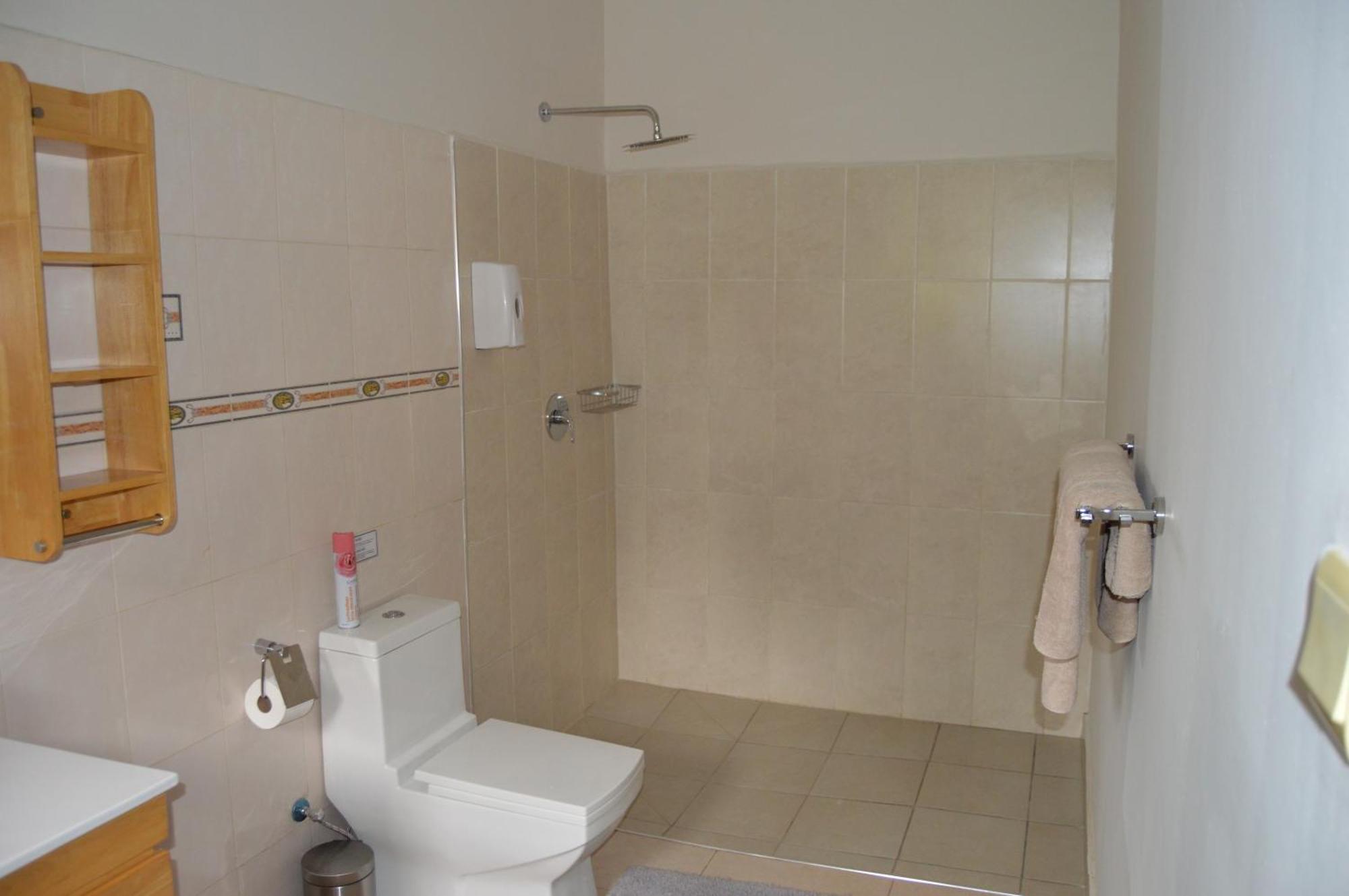 לובומבאשי Bougainvilla Boutique Hotel & Restaurant מראה חיצוני תמונה